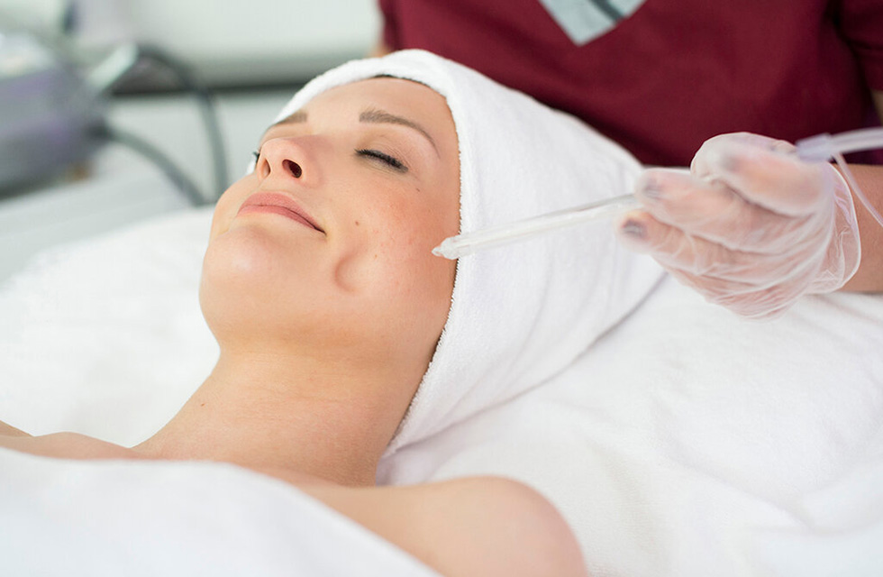 Газожидкостный пилинг - Ästhetik Lab Procedure Gallery