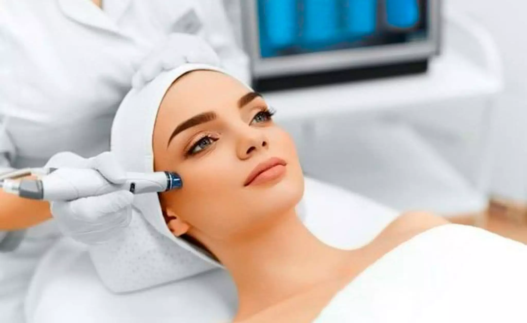 Aqua pilinqi - Ästhetik Lab Procedure Gallery