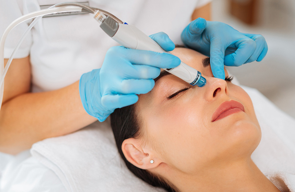 Aqua pilinqi - Ästhetik Lab Procedure Gallery