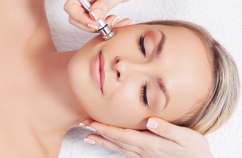 Almaz pilinqi - Ästhetik Lab Procedure Gallery