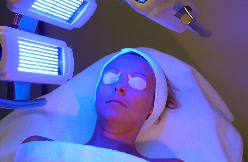 LED Photooxygen therapy - Ästhetik Lab Procedure Gallery